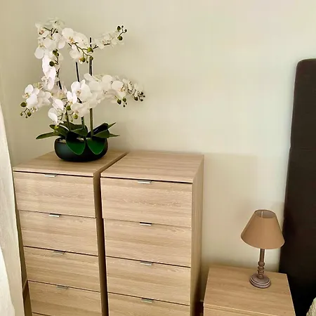Bright - 2 Min Walk To Appartement Antibes
